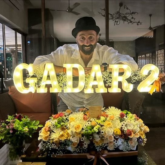 Sunny Deol celebrates Gadar 2 success